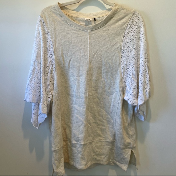 Anthropologie Akemi + kin crochet knit short sleeve top small - Picture 8 of 8